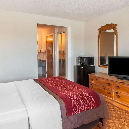 Quality Inn Grants Pass Exterior photo